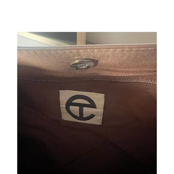 large telfar bag - Picture 2 of 5